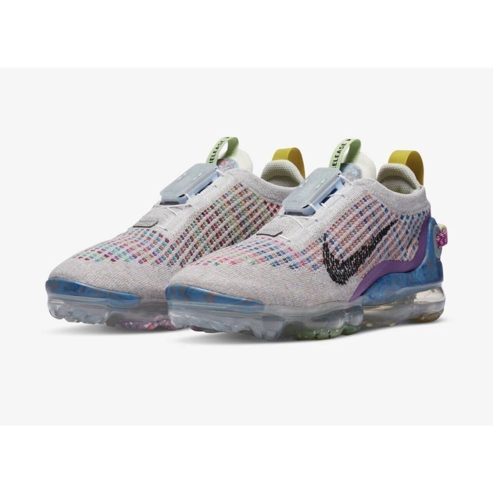 Nike Women’s Air Vapormax 2020 FK Flyknit Shoe CJ6741 001 Pure Platinum Sz-6